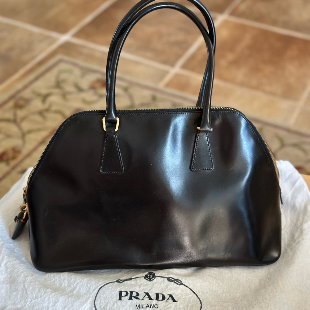 Prada Classic Medium Leather Handbag in Like New Condition